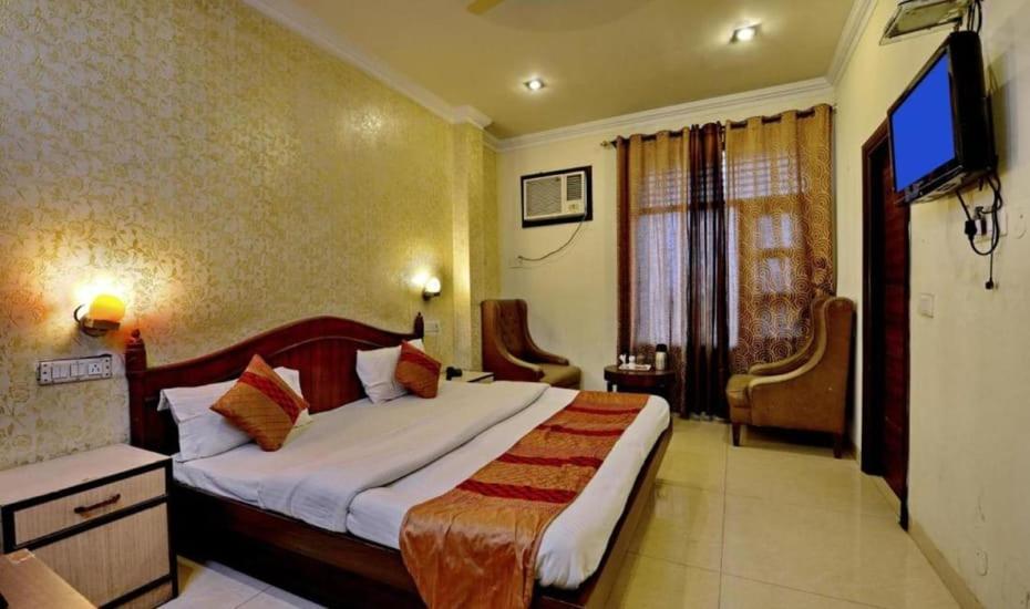 Hotel Diamond Inn Chandīgarh Extérieur photo