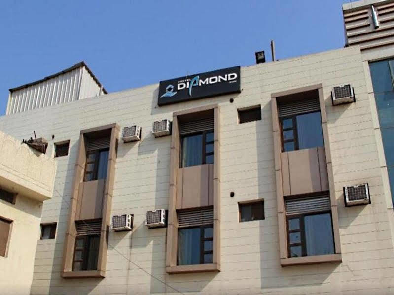 Hotel Diamond Inn Chandīgarh Extérieur photo
